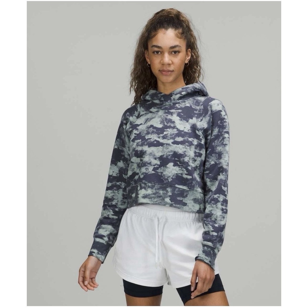 Lululemon Loungeful Cropped Hoodie Heritage Camo Blue Multi Athleisure Sz 8‎